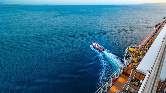 CCL Sees Record Pricing Despite Weak Sentiment: What's Driving Demand?