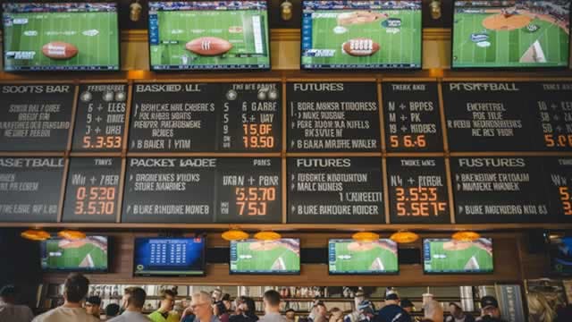 Sports betting stocks slide after Illinois lawmakers approve tax hike