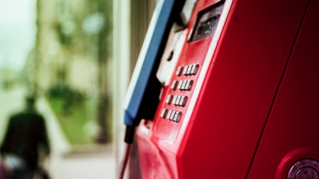 Should Value Investors Buy Ceragon Networks (CRNT) Stock?