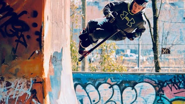Under Armour Stock Crashes on Top-Line Miss, Weak Outlook