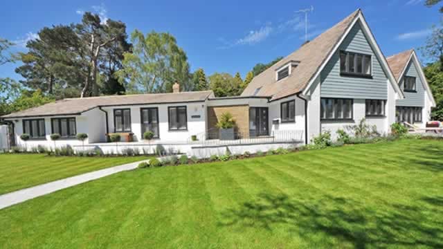 Home sales slump dragged through 2025 as mortgage rates, prices keep buyers out of market