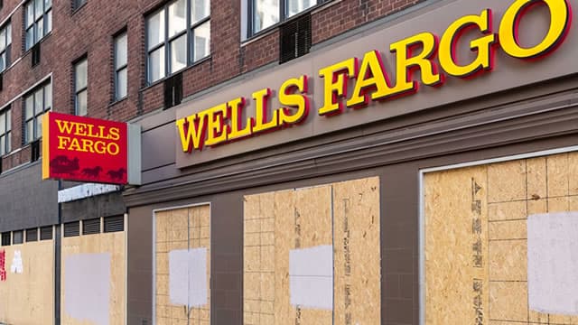 Wells Fargo Signals Strong Q2 Fee Income Growth at Bernstein Conference