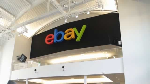 eBay CEO Jamie Iannone Sells Company Shares Worth $2.3 Million Amid a 12% One-Year Return