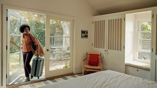 Airbnb Teams With Welcome Pickups to Debut Private Car Service