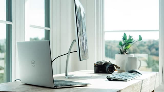 Is It Worth Investing in Dell Technologies (DELL) Based on Wall Street's Bullish Views?