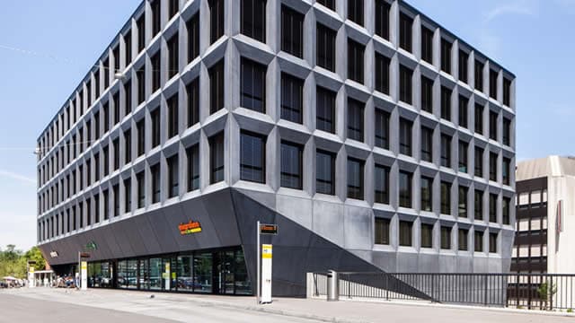 EPR Properties: AI Disruption Is Coming