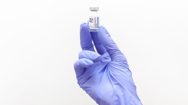 Exploring Analyst Estimates for Johnson & Johnson (JNJ) Q4 Earnings, Beyond Revenue and EPS