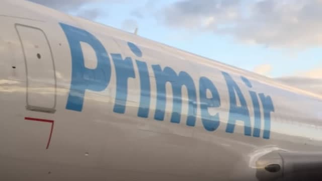 An Economic Crossroads Puts Direxion's AMZN-Focused Bull And Bear Funds In The Spotlight