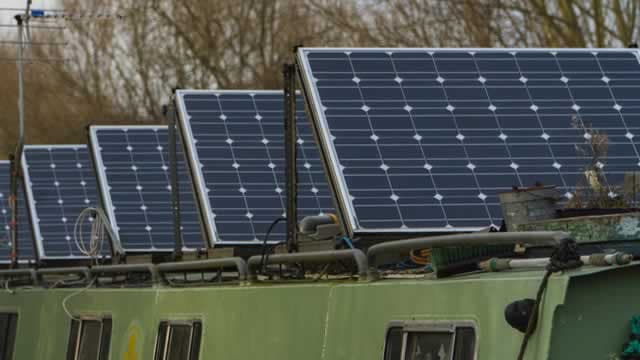 3 Reasons to Buy the Dip on This Solar Stock
