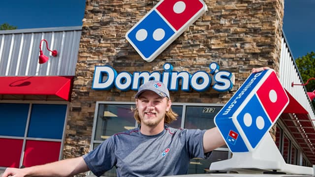 Domino's just revealed how it plans to win the pizza wars after Pizza Hut's store closures—it's good news for fast food lovers
