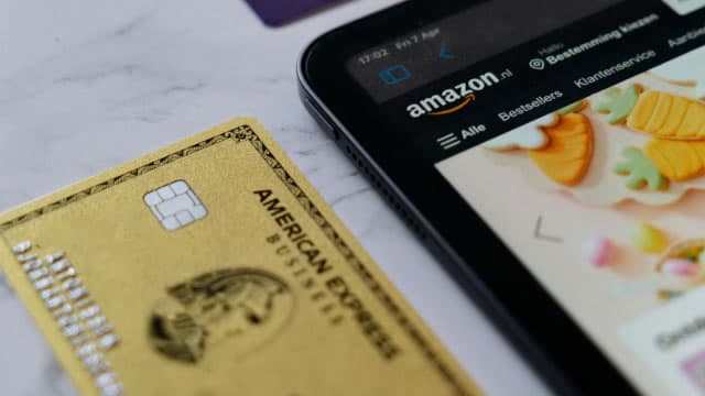 American Express (AXP) Registers a Bigger Fall Than the Market: Important Facts to Note