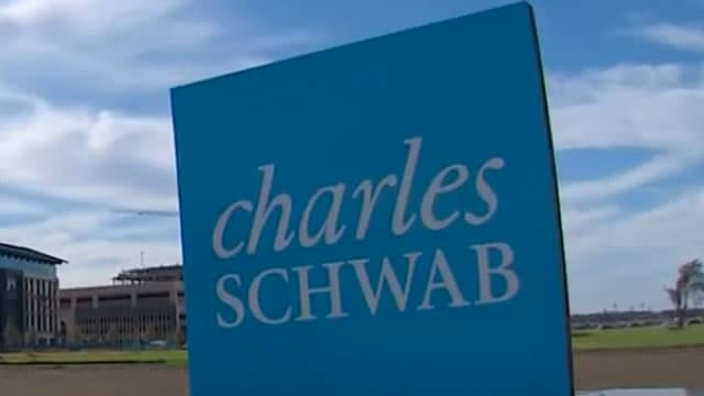 Which Short-Term Bond ETF Is the Better Buy: iShares' ISTB or Schwab's SCHO?