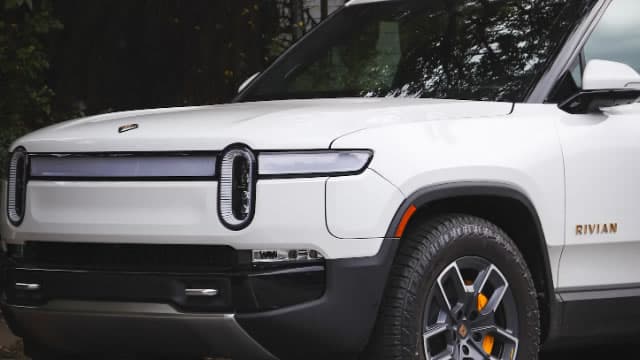 Rivian Automotive (RIVN) Stock Dips While Market Gains: Key Facts
