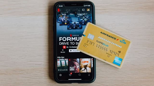 American Express Is Warren Buffett's Second-Biggest Stock. Is It Still a Buy Near Highs?