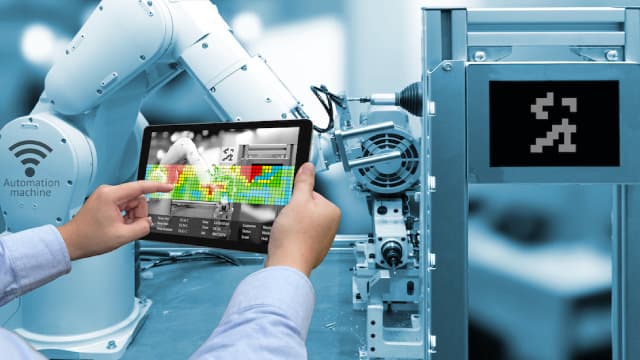 AppLovin Surges 11% While Tempus AI and Micron Also Outpace Most AI Stocks