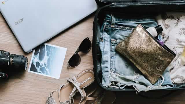 Here's Why Expedia (EXPE) is a Strong Growth Stock