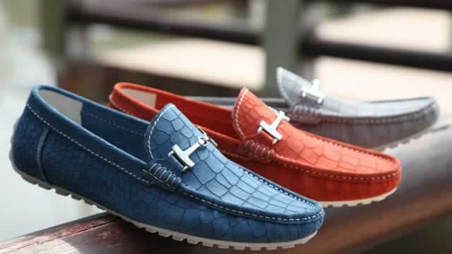 Designer Brands (DBI) Tops Q3 Earnings Estimates