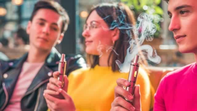 4 Tobacco Stocks Turning Huge Cash Flow Into High-Yield Dividends
