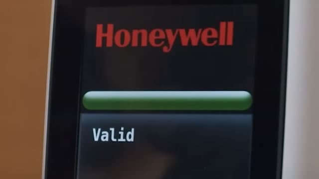 Honeywell Split Into 3 Companies. Here's Which One I'd Buy for the Aerospace Boom.