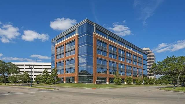 SL Green Q2 FFO Beat Estimates on Leasing Gains, '26 Guidance Raised