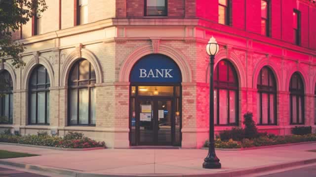 City Holding (CHCO) Q2 Earnings: Taking a Look at Key Metrics Versus Estimates