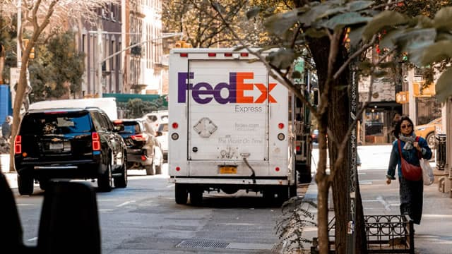 FedEx says it will return any tariff refunds to customers, shippers who paid them