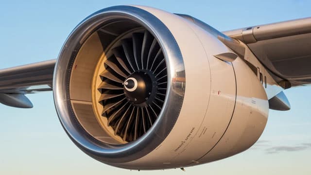 5 things to know about a potential merger of airlines United and American