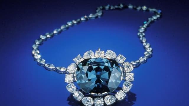 S&P 500 Update This Week: 2 Signals to Watch After Signet Jewelers' Earnings