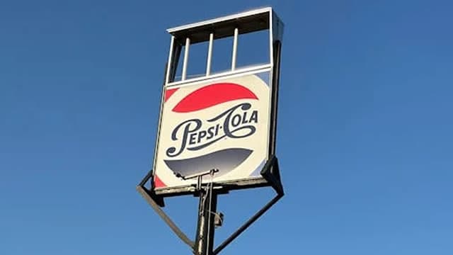 Coke crushes rival Pepsi on Wall Street as pricey snacks sink stock