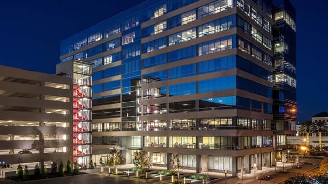 Fermi America Sinks 11.5% with $375 Million Offering