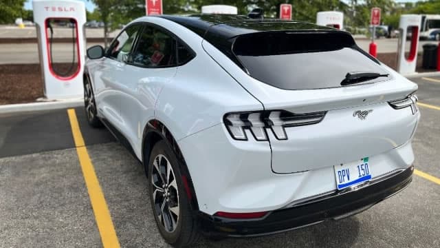 Wall Street analyst updates Ford stock price target