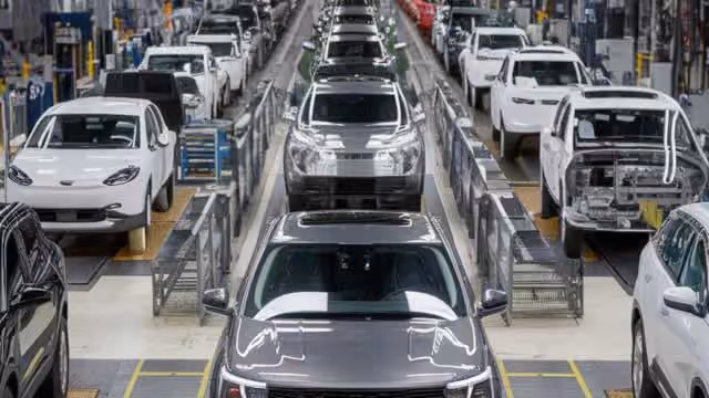 Trump says he would be OK with China building cars in US