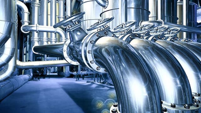 Eastman Chemical Boosts Dividend Leveraging Strong Cash Generation