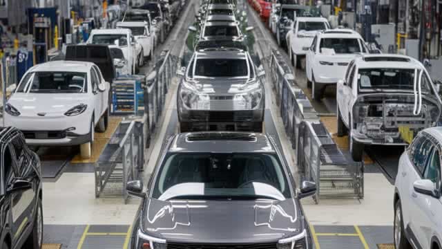 Trump says he approved fuel economy standards ending Biden EV mandate
