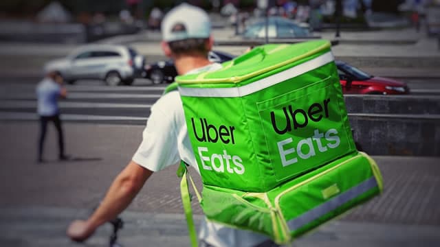 Uber Robotaxi Leader to Depart Next Month