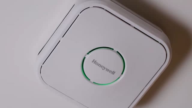 Honeywell Q3 Preview: The Future Looks A Lot More Appealing, But I'm Not Ready Yet
