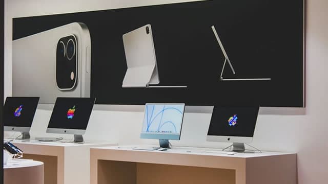 Prediction: This Big Tech Company Will Outperform in 2026 by Bucking the Trend