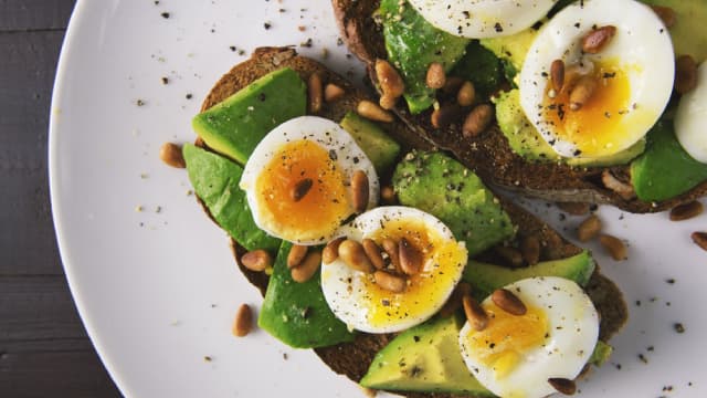 BJ's Restaurants (BJRI) Q4 Earnings and Revenues Surpass Estimates