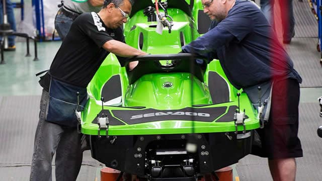 Why Camping World Stock Surged Nearly 13% Higher on Tuesday