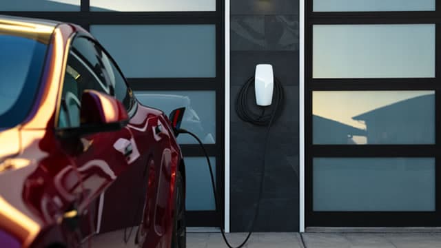 Tesla Shares Falter, But Broad EV Industry Shows Promise