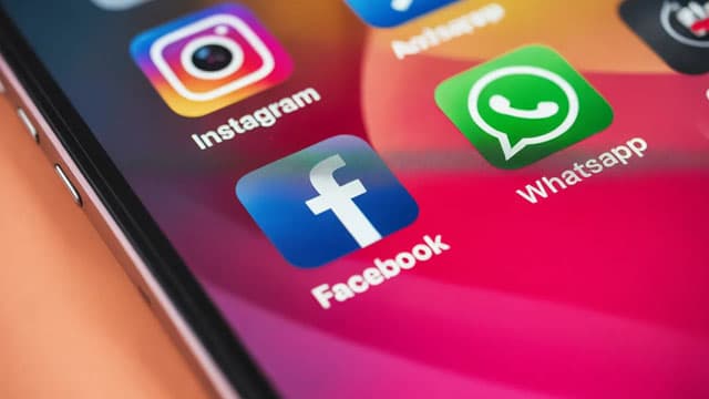 Meta poised to surpass Google in digital ad revenue for first time, report says