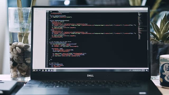 DELL Plunges 18% in Three Months: Buy, Sell, or Hold the Stock?