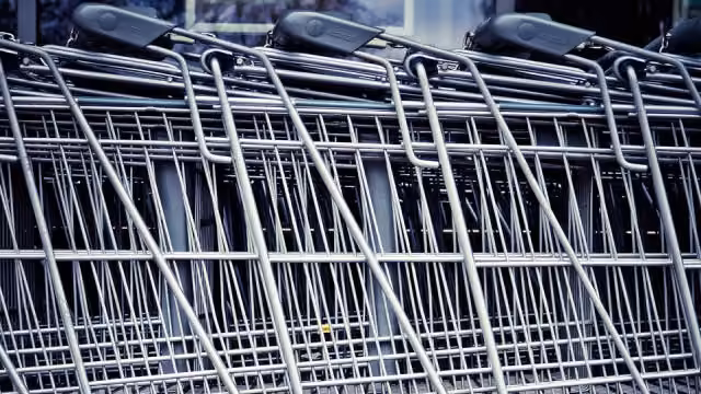 Why Is Ollie's Bargain Outlet (OLLI) Down 0.4% Since Last Earnings Report?