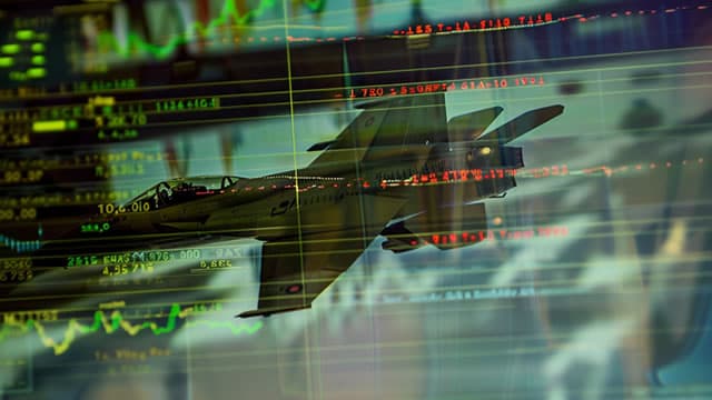 Pentagon signs 7-year deals to increase missile production