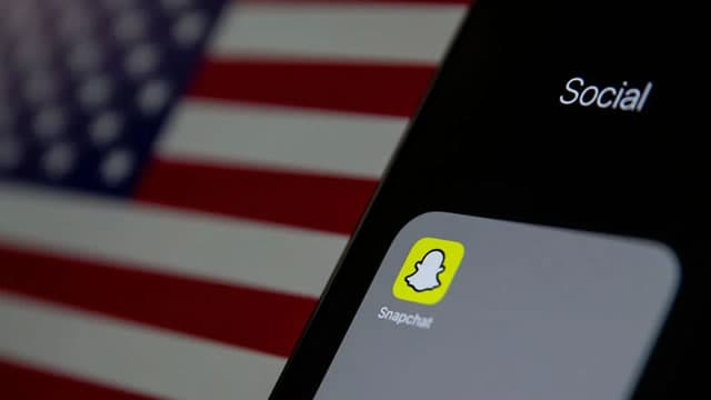 Snap (SNAP) Stock Falls Amid Market Uptick: What Investors Need to Know