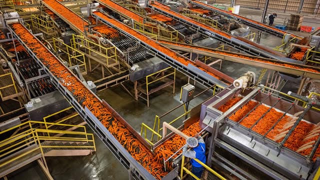 Hormel misses quarterly sales estimates on weak retail demand