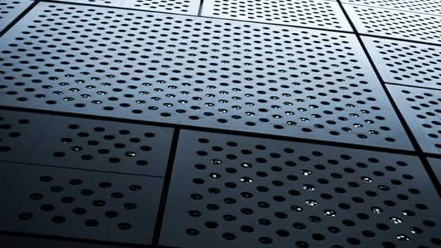 Trump Doubles Steel and Aluminum Tariffs