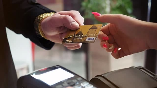 Visa: A Smart Way to Invest in the Cashless Economy (NYSE:V)