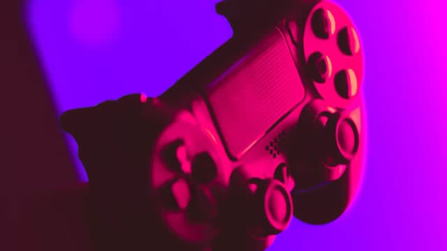 GameStop Is Stockpiling Cash. Here Are 3 Big Moves the Company Could Make in 2026.