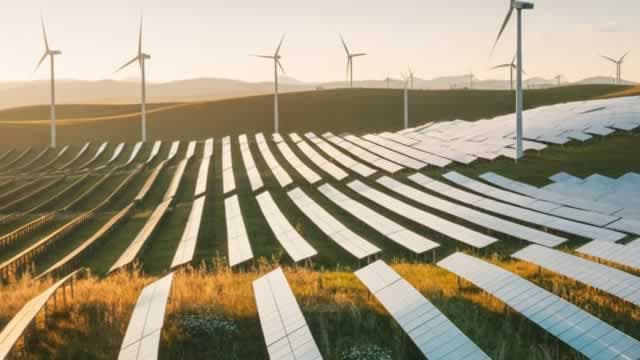 Trump's Solar Tariffs Could Spark The Next Intel-Style Government Deal: 2 Stocks To Watch